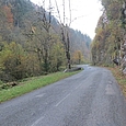 Strasse im oberen Dessoubre-Tal