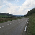 Strasse Richtung La Cluse-et-Mijoux