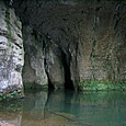 die Höhle der Lison-Quelle