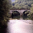 ehemalige Eisenbahnbrücke im Doubstal