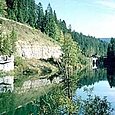 die Gorges du Fourperret (gestauter Doubs)